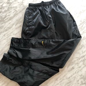 🔥 Vintage Nike Silky 90’s Track Pants Medium